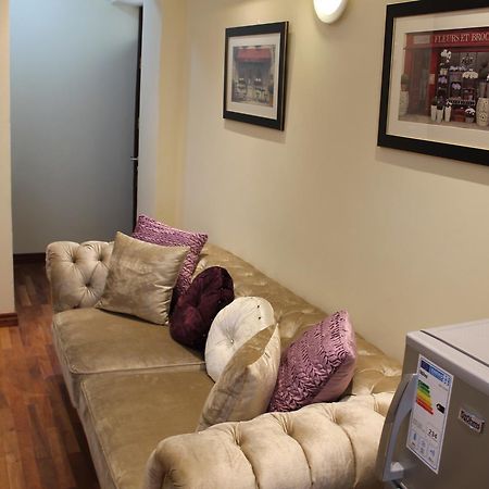 Cranes Suites 키탈레 외부 사진